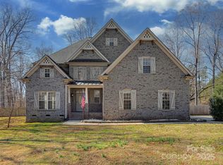 2100 Winding Oaks Trl, Waxhaw, NC 28173