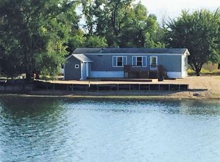 5 Gans Lk, Columbus, NE 68601