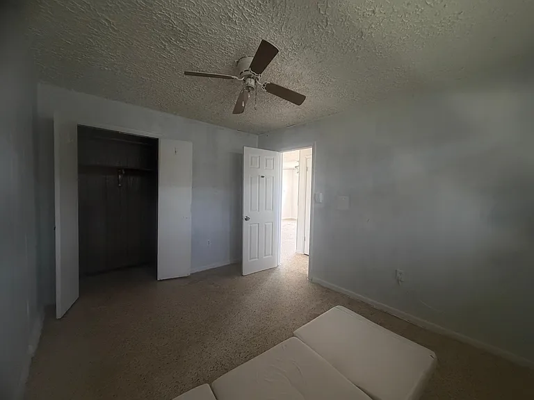 414 Avenue F #3 — Photo 8