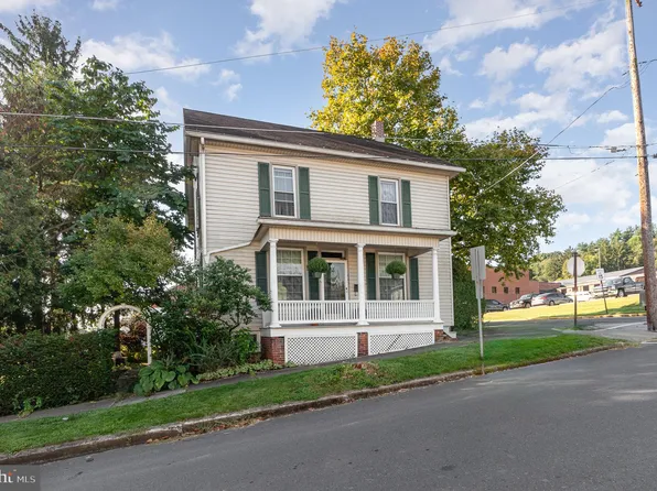 445 Gantt St, Newport, PA 17074