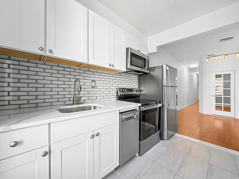 759 Putman Ave #1L — Photo 7
