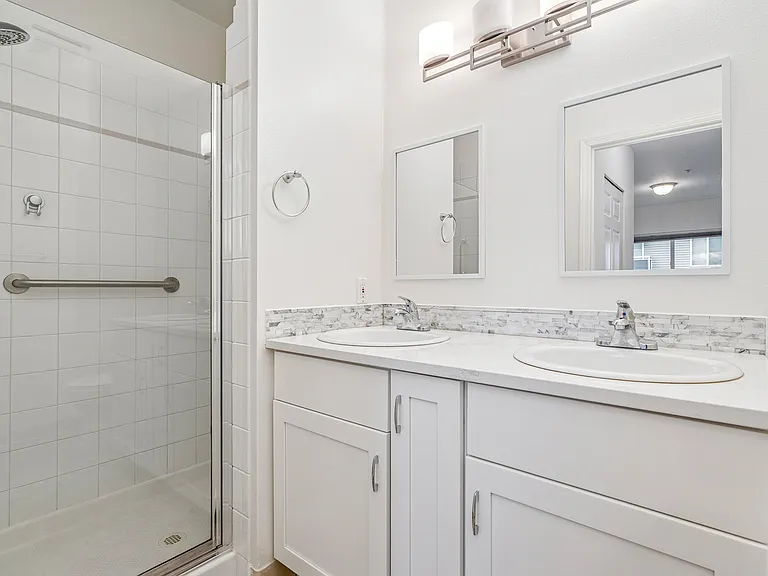 3221 SW Avalon Way #313 — Photo 8