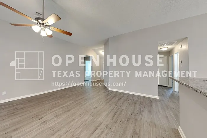 3 bed, 2.0 bath, 1521 sqft, $2,150 — Photo 4
