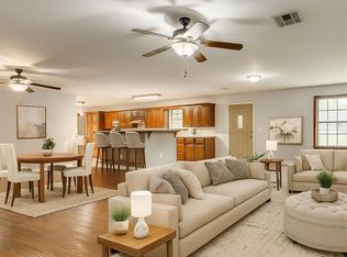 5804 SE 7th St, Midwest City, OK 73110