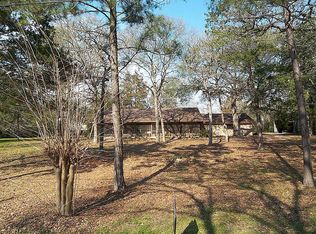 425 Sikes Rd, Bellville, TX 77418