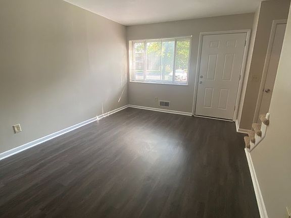 5th image of 1171 Sanborn Pl #1174-B
