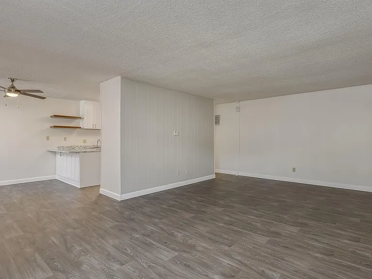 Dorchester Apartments | Spacious 1 & 2 Bedroom Apartments Near SDSU — Photo 71