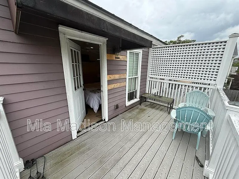 304 E 33rd St — Photo 22