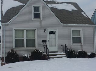 7106 Glencoe Ave, Brooklyn, OH 44144