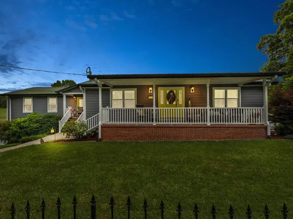 225 Richmond Ave, Mt Sterling, KY 40353