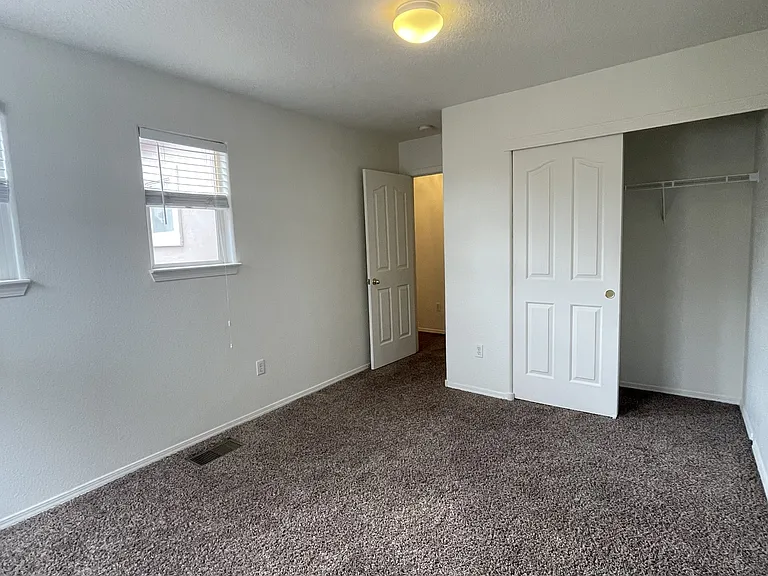 3540 Clear Creek Rd NE — Photo 25