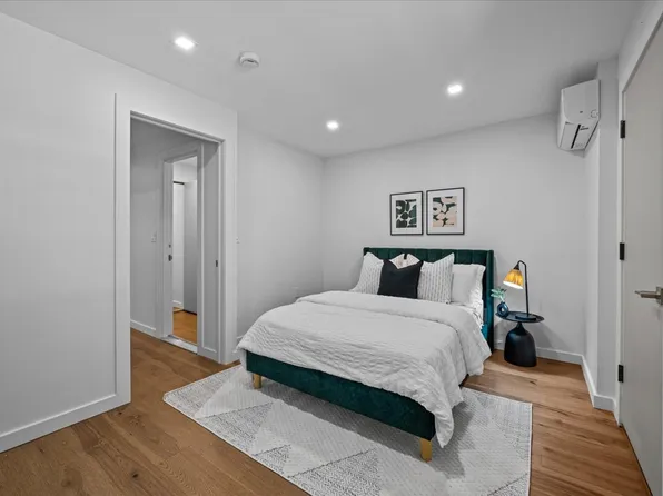 1360 Bergen Street image 23 of 28