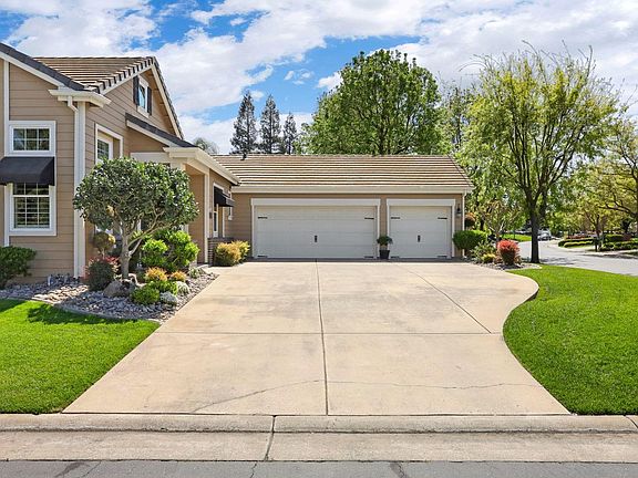 4th image of 4404 Saint Andrews Dr