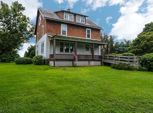 120 Old York Rd #17, Ringoes, NJ 08551