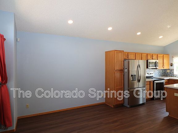 3rd image of 2327 Jeanette Way