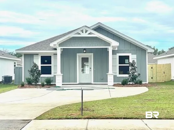 1024 S Bay St, Foley, AL 36535