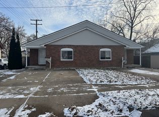 29020 Park St #1, Roseville, MI 48066