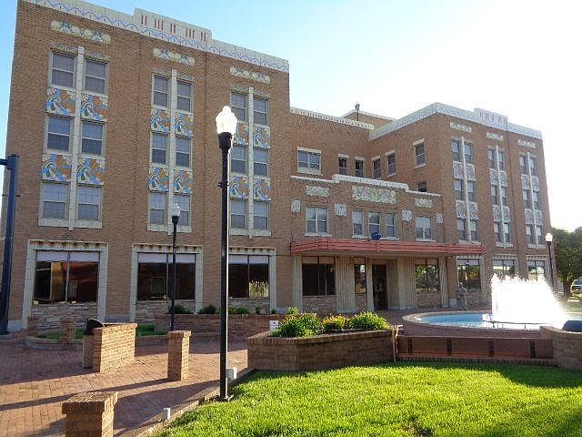 Landmark Center Plaza
