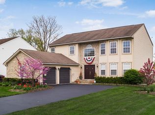 108 Spring Brook Ct, Etna, OH 43062