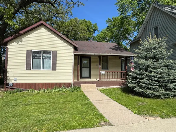 512 Highland Ave, Amboy, IL 61021