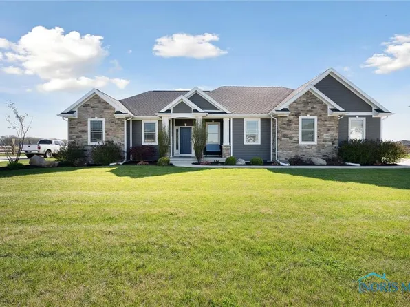 6143 Sweetgum Dr, Monclova, OH 43542