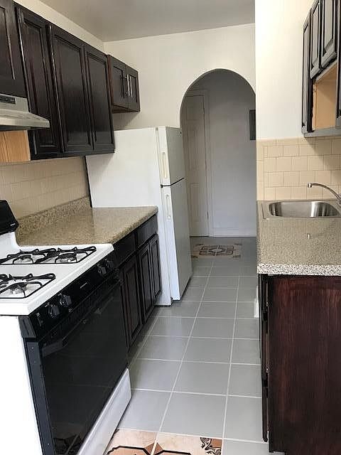 1st image of 55 Sheridan Ave #A