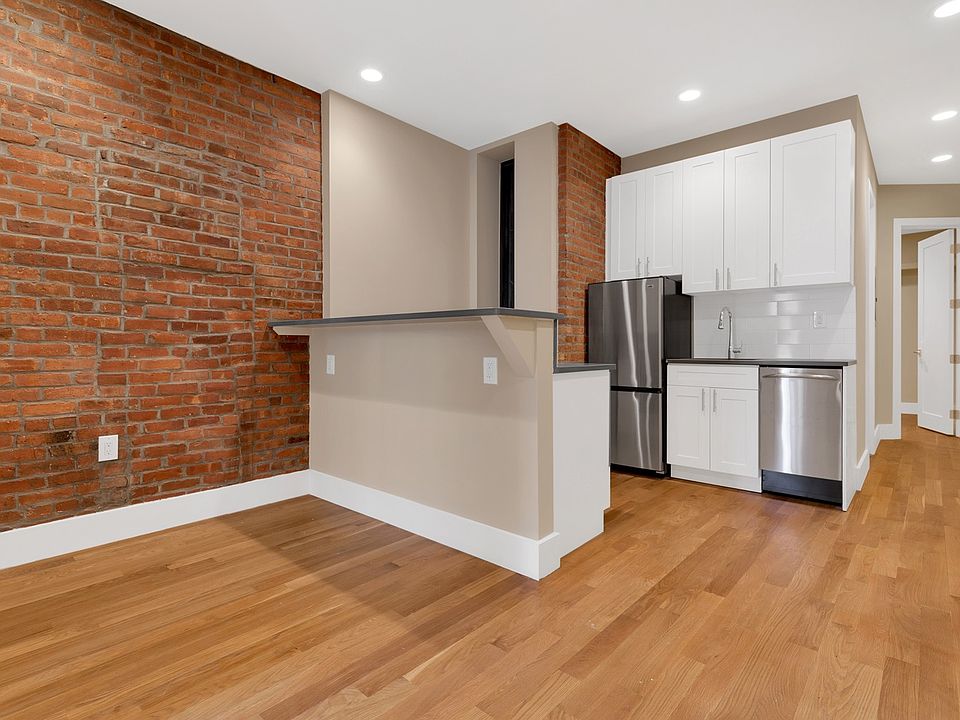 1st image of 400 W 56th St APT 2B