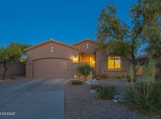 6274 N Campo Abierto, Tucson, AZ 85718