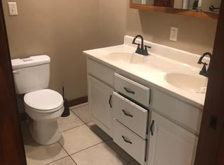 7336 W Farm Road 112, Springfield, MO 65802