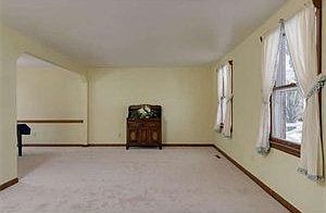 2nd image of 92 Autumnwood Dr
