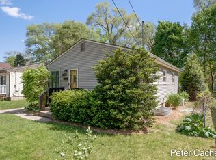 1322 Mason St NE, Grand Rapids, MI 49503