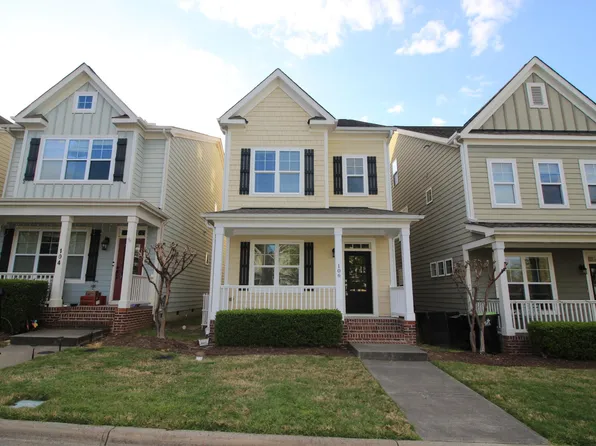 106 Windy Creek Ln, Apex, NC 27502