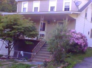 63 N Lake Rd, Pottsville, PA 17901