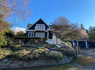 8335 SE 30th Pl, Mercer Island, WA 98040