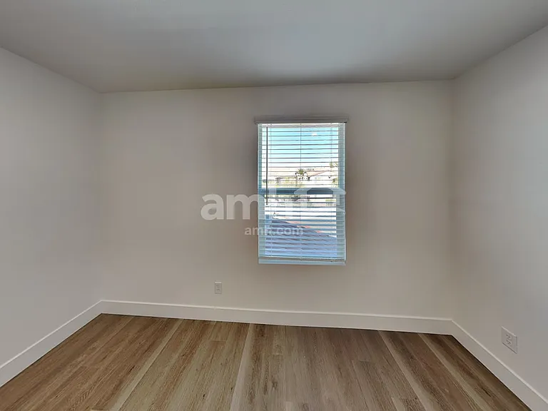 5813 Casterly Rock St — Photo 16