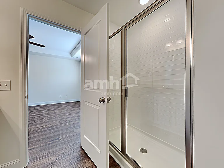 1842 Produce Ln — Photo 12