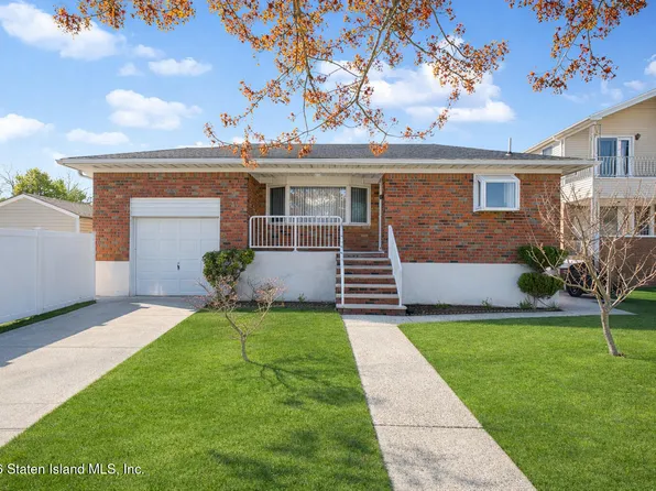 275 Hurlbert St, Staten Island, NY 10305
