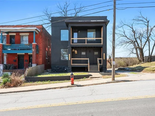 1822 Summit St, Kansas City, MO 64108
