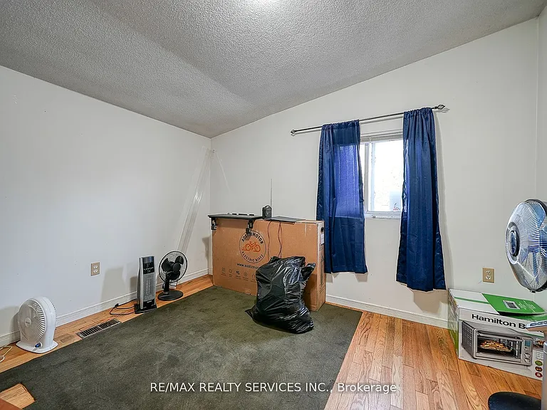 24 Norlan Ave — Photo 25