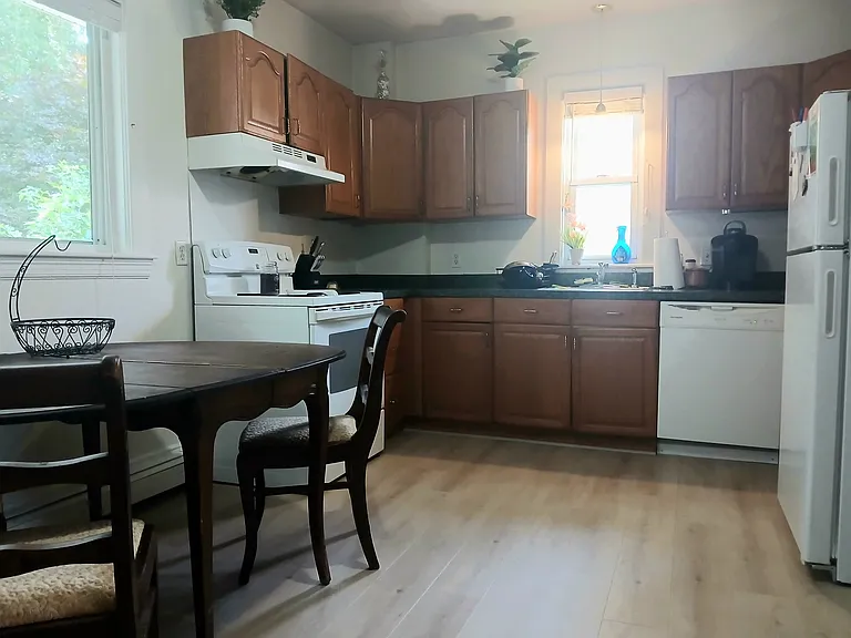27 Langley Rd #2 — Photo 8