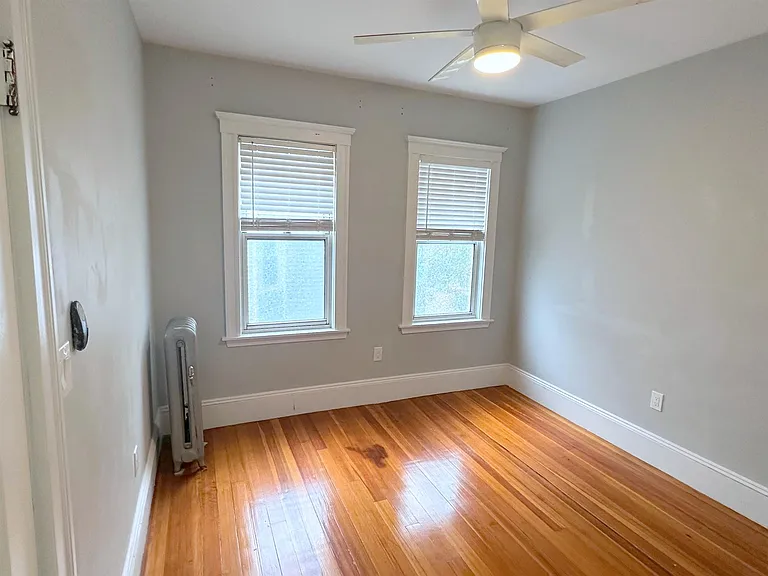43 Jaques St #3 — Photo 8
