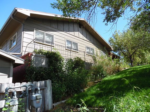 2nd image of 202 Hillcrest Dr