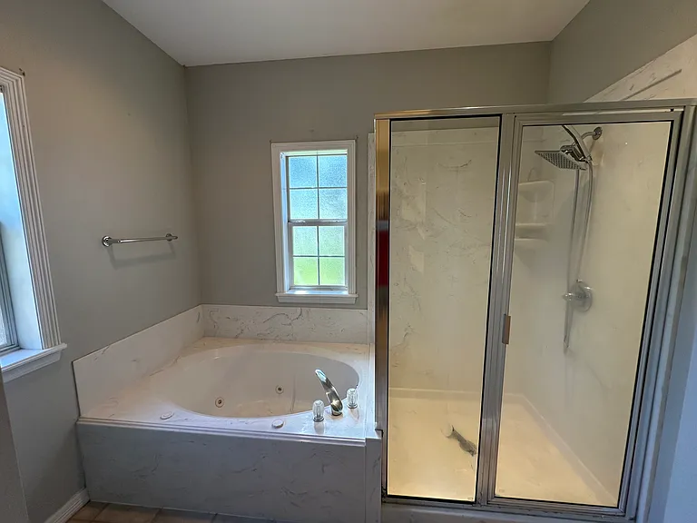 3920 Park Hurst Dr — Photo 12