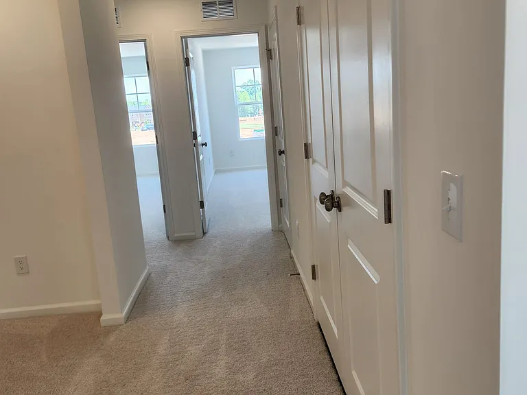 545 Giovanni Dr — Photo 16