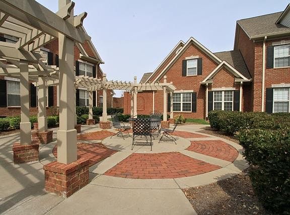 Outdoor courtyard (only 15 units!)