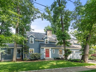 28 York Rd, Newton, MA, 02468