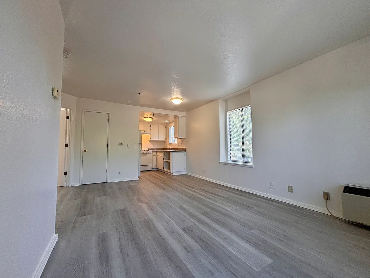 Building Photo - 2065 Riley Ct #1
