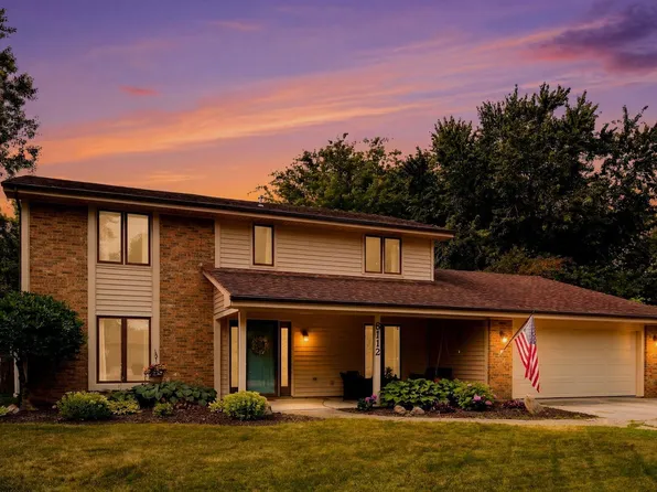 8112 Tewksbury Ct, Fort Wayne, IN 46835