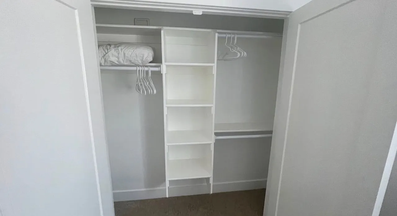 2 bed, 1908 sqft, $1,600 — Photo 2