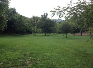 Mountain Loop Rd, Thorn Hill, TN 37881